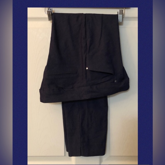 2 Hilary Radley stretch soft pull on pants good used condition 💖 - Picture 2 of 16